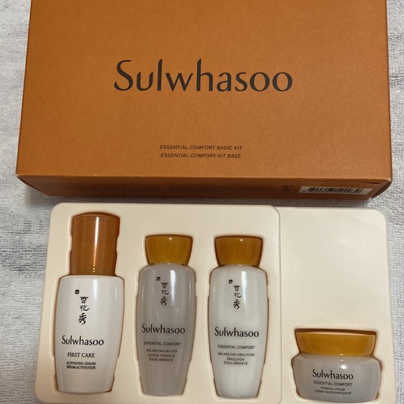 Sulwhasoo Essential Comfort Basic Kit - Picture 3 of 5